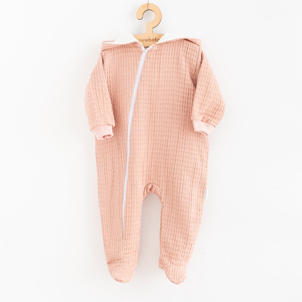 Levně Kojenecký mušelínový overal s kapucí New Baby Comfort clothes růžová